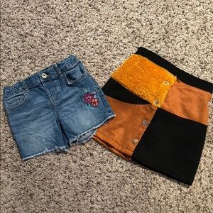 Girls size 5 set shorts and skirt